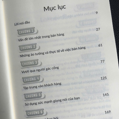 Sách: Mô Hình Bán Hàng Mới - Để Khách Hàng Tự Thuyết Phục Chính Mình
