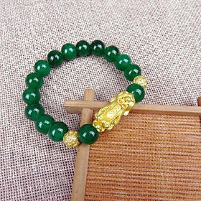 Combo Vòng Đeo Tay phong thủy đá núi lửa, đính Tì Hưu mạ Vàng 24K, Kèm hộp đựng lót lụa vàng.