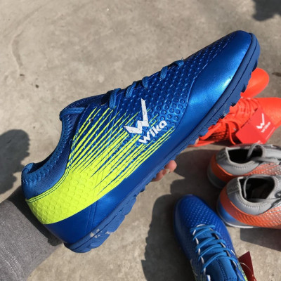 Mẫu giày bóng đá  cao cấp dành cho ae sân phủi Wika Flash xanhcao cấp 2022