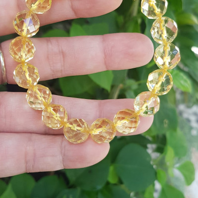 ️️Vòng tay phong thủy nữ đá thạch anh Vàng giác tự nhiên size vòng 10mm vòng màu vàng đẹp hợp nữ mệnh kim thổ thuỷ ạ