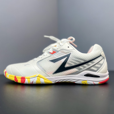 Giày Bóng Bàn Speed Art 28020 Trắng Đỏ - Tốc Độ, Hiệu Suất, Phong Cách Mạnh Mẽ, Chuyên Nghiệp Và Bền Bỉ