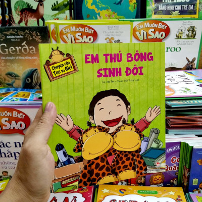 Chuyện Của Tee Và Giri: Em Thú Bông Sinh Đôi