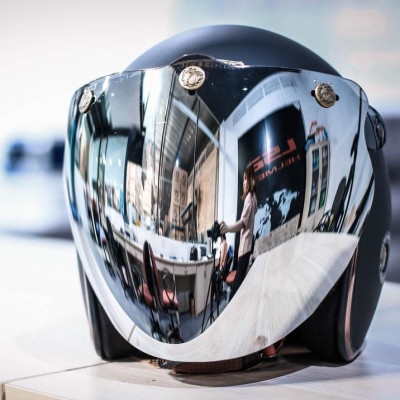 KÍNH CHẮN BULLDOG EAGLE DẠNG THẲNG (KHÔNG BAO GỒM MŨ BẢO HIỂM) - GARA20