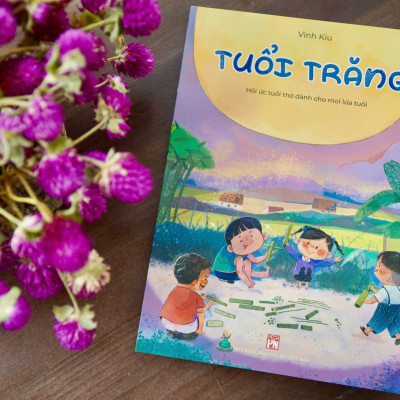 Sách - Tuổi trăng Hồi ức tuổi thơ dành cho mọi lứa tuổi - NXB Phụ nữ VN (Truyện thiếu nhi)