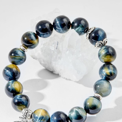 Vòng tay mặt trời đen charm lục tự Ngọc Quý Gemstones