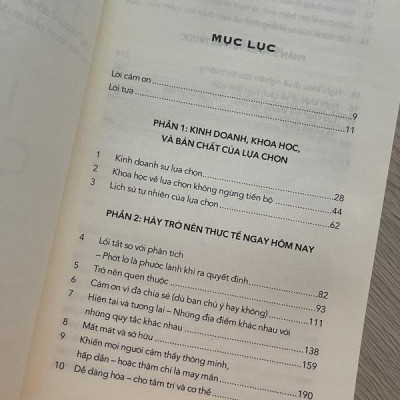 Sách - Kinh doanh sự lựa chọn (The Business Of Choice) (Nhã Nam HCM)