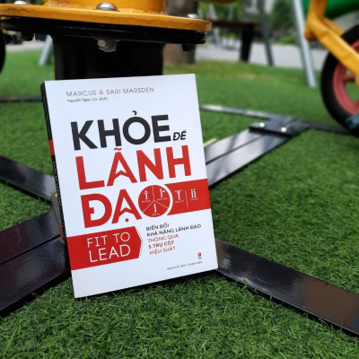 Combo sách - Đơn Giản Hóa Lãnh Đạo Để Thành Công: Thiền Trong Quản Trị Kinh Doanh + Khỏe Để Lãnh Đạo + Vì Sao Đơn Giản Lại Hiệu Quả + Lãnh Đạo Giản Đơn