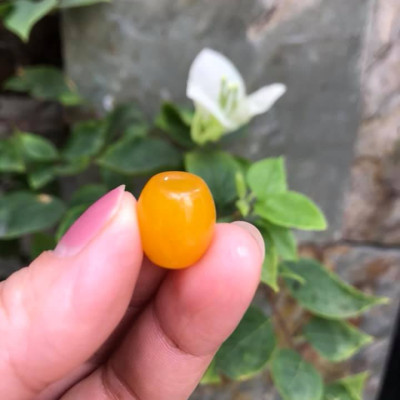 MẶT DÂY CHUYỀN HẠT LU THỐNG CHẤT LIỆU ĐÁ MÃ NÃO MÀU VÀNG TƯƠI LẠ ĐẸP Size Dài 14mm x dầy 13mm