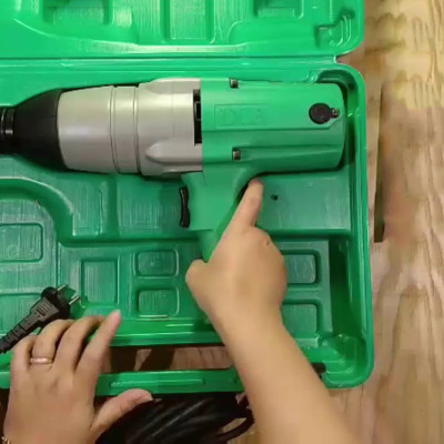 3/4inch Máy vặn bu lông 620W DCA APB22C