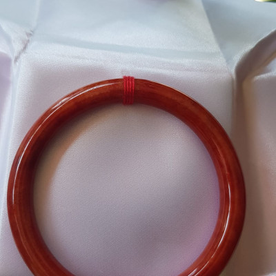 Vòng Tay Phong Thủy mới Đá Cẩm Thạch Đỏ Đẹp 60mm x cọng 8mm màu đỏ cam nhẹ đều đẹp nữ mệnh hỏa mệnh thổ 58kg - 70kg đeo hợp đẹp ạ