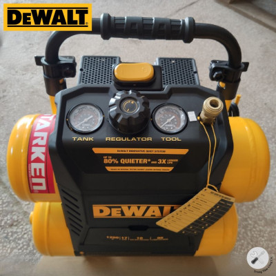 Máy nén khí không dầu 17L DeWALT DXCM3321782 - Hàng chính hãng