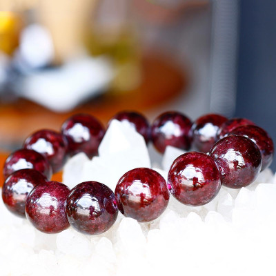 Vòng tay garnet size hạt 14mm mệnh hỏa, thổ - Ngọc Quý Gemstones 