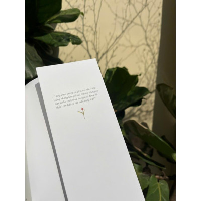 Sách - Sống như một dòng sông (Nguyễn Thị Ngọc Minh) - Nhã Nam