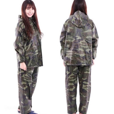 Áo mưa bộ người lớn  cho nam và nữ   size 2XL  ( dưới 65kg  ) , màu sắc rằn ri  sang trọng ,  vải dù chống thấm nước , sản phẩm  có túi đựng  nhỏ gọn dùng đi mưa  vô cùng tiện lợi