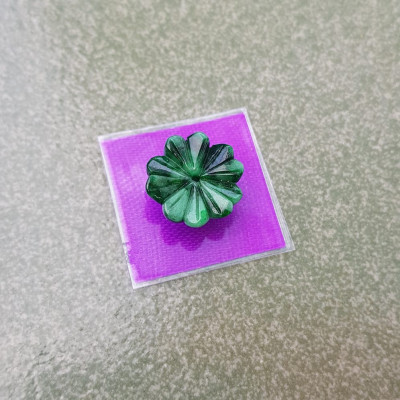 Mặt dây chuyền Bông Mai Trái Tim Đá cẩm thạch tự nhiên Xanh Lý sơn thủy Size 14mm x dầy 4mm Chất liệu Đá cẩm thạch tự nhiên Xanh Lý sơn thủy đẹp Hợp nữ mệnh thủy mộc bọc vàng đeo đẹp ạ