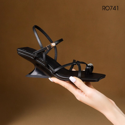 Sandal nữ quai mảnh, đế cách điệu ROSATA RO741 - 5p - Đen, Nâu - BKSTORE