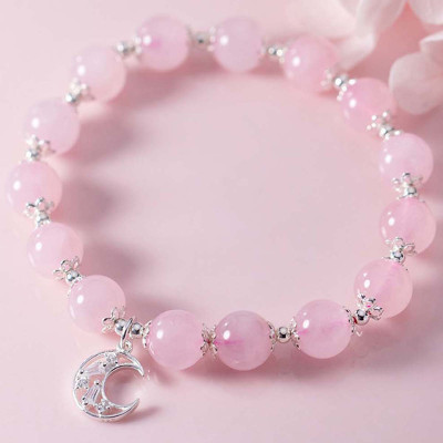 Vòng tay đá thạch anh hồng charm mặt trăng mệnh hỏa, thổ - Ngọc Quý Gemstones