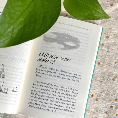 Sách - Tháng Bảy Mùa Hoa Muồng Vàng