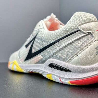 Giày Bóng Bàn Speed Art 28020 Trắng Đỏ - Tốc Độ, Hiệu Suất, Phong Cách Mạnh Mẽ, Chuyên Nghiệp Và Bền Bỉ