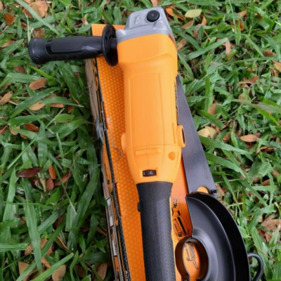 Máy mài góc chỉnh tốc 1010W 5" (125mm) INGCO AG10108-5- Hàng chính hãng