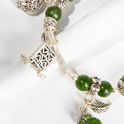 Vòng tay đá Diopside charm voi và lồng đèn Ngọc Quý Gemstones