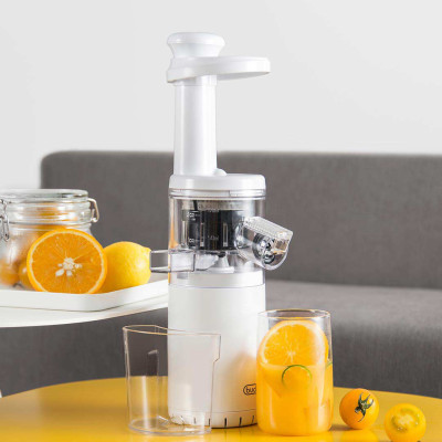 Máy Ép Chậm trái cây mini BUD BJ08 cơ chế hai kênh, tách rời bã cặn riêng biệt, tốc độ 60 vòng/phút