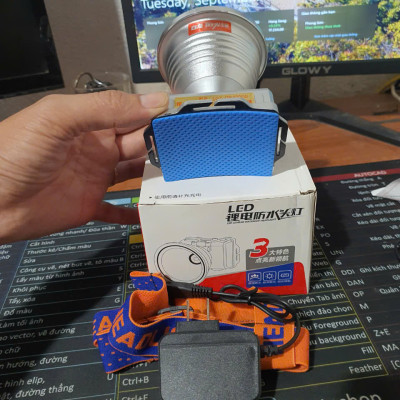 Đèn pin đội đầu chiếu xa ánh sáng mạnh pin trâu Xj78 công suất lớn vỏ hợp kim nhôm