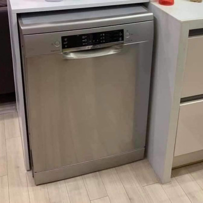 Máy rửa chén BOSCH HMH.SMS88TI03E - Hàng chính hãng