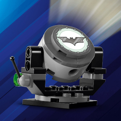 Đồ Chơi Lắp Ráp Batman Tumbler Đấu Với Two-Fac Và Joker LEGO SUPERHEROES 76303 (429 chi tiết)