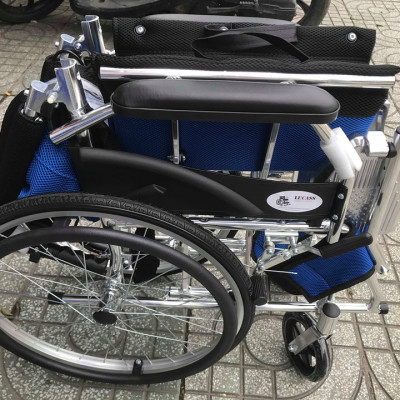 Xe Lăn Hợp Kim Nhôm Du Lịch Siêu Nhẹ Lucass X63L - màu ngẫu nhiên