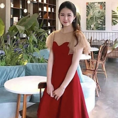 Đẩm đỏ dáng xòe tay bồng kim sa lấp lánh cao cấp - Vải không nhăn nhàu