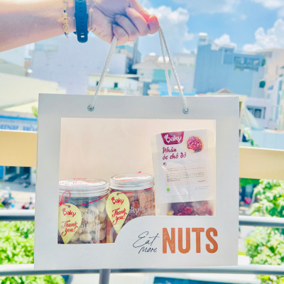 Quà Tặng Oaky - Combo Hạt Dinh Dưỡng Cao Cấp - ÓC CHÓ ĐỎ, HẠNH NHÂN, HẠT HỖN HỢP - Tặng Túi Giấy