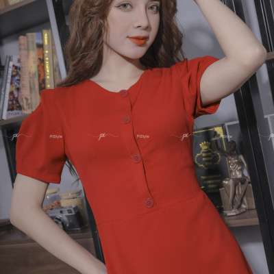 Váy Vải Trơn Cúc Trước Màu Đỏ Cao Cấp 23V059