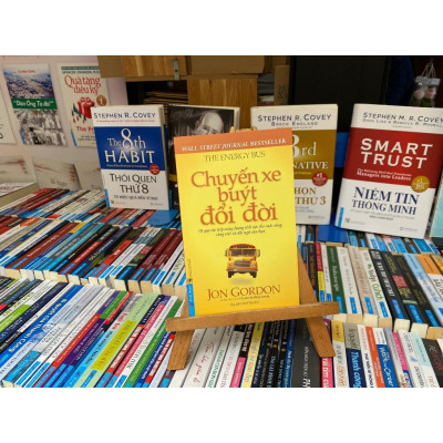 Chuyến xe buýt đổi đời - Bản Quyền