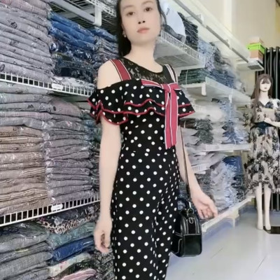 Jum trễ vai chấm bi trẻ trung cá tính Myqlothing.