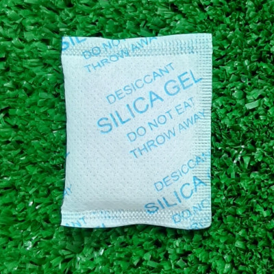 1 Kg (200 gói) hút ẩm loại 5gr nhãn hiệu MAX DESI hàng chính hãng