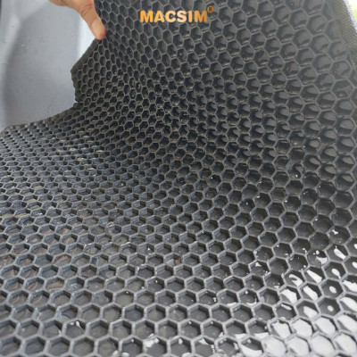 Thảm ô tô sd1 2 lớp dạng lưới lục giác Vinfast Fadil  màu đen - bề mặt cao su siêu sạch - Macsim