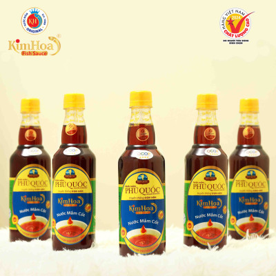 Nước mắm Cốt Kim Hoa Phú Quốc 35 đạm chai nhựa 500ml