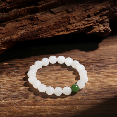 Vòng tay phong thủy, vòng tay may mắn đá mã não trắng mix 1 hạt đá thạch anh xanh