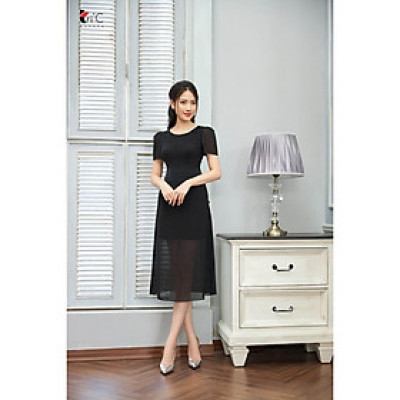 Đầm ren ôm Tri