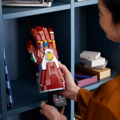 Đồ Chơi LEGO SUPERHEROES Găng Tay Vô Cực Của Người Sắt 76223 (675 chi tiết)