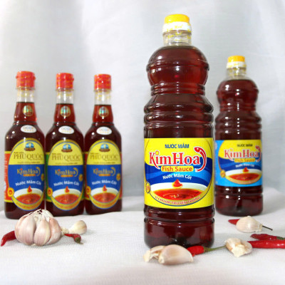 Nước Mắm truyền thống Kim Hoa Phú Quốc 25 độ đạm chai 1 Lít