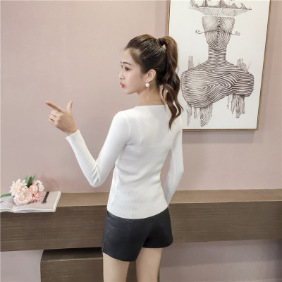 Áo len nữ cổ V rút dây trước 35