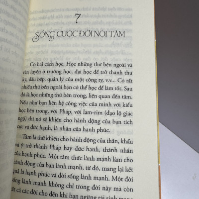 NUÔI CON BẰNG BỒ ĐỀ TÂM - Lama Zopa Rinpoche - Tinh Nguyệt Tâm dịch - Thái Hà - Nhà xuất bản Lao Động.