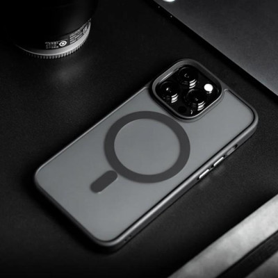 Ốp Lưng Nhám Chống Sốc, Bám Bụi Hỗ trợ Sạc Không Dây Cho iPhone 16 Pro Max , 16 Pro Benks Mist Case - Hàng chính hãng