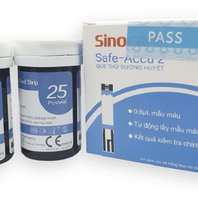 Máy đo đường huyết Safe Accu 2 tặng 1 hộp 50 que thử và hộp 50 kim chích máu