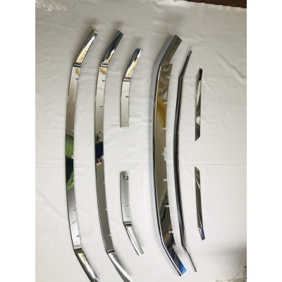 Ốp mặt ca lăng xe Toyota Innova 2017-2022 mạ crom cao cấp, sáng bóng