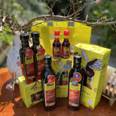 Combo Tết 3 Hộp Nước Mắm Cốt Phú Quốc - Quốc Vị Độ Đạm 40N Chai Thủy Tinh 520ml, 250ml, 60ml Cá Cơm