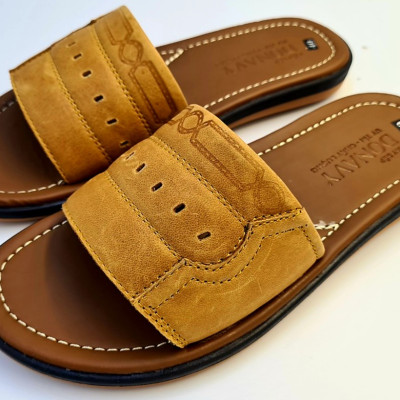 Dép quai ngang nam da bò 100%, quai 02 lớp da Bò Donavy cao cấp may full quai và đế rất chắc chắn DONAVY1MC