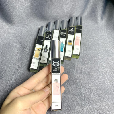 Tinh dầu nước hoa dạng xịt De.li.na quyến rũ, lôi cuốn 10ml (mùi nữ)